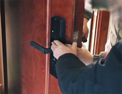 定南24小时上门开锁公司